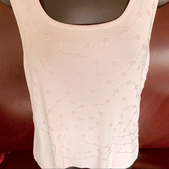 Beautiful soft Pink Woman Top rayon knit Fully Embelished with pink beading US M - Picture 8 of 13